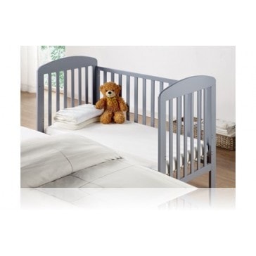 alfred bedside crib